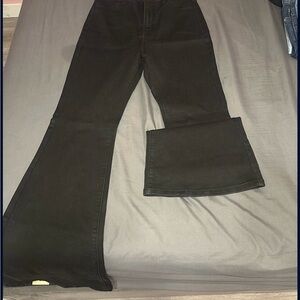 Chic Black Flare Women's Jeans